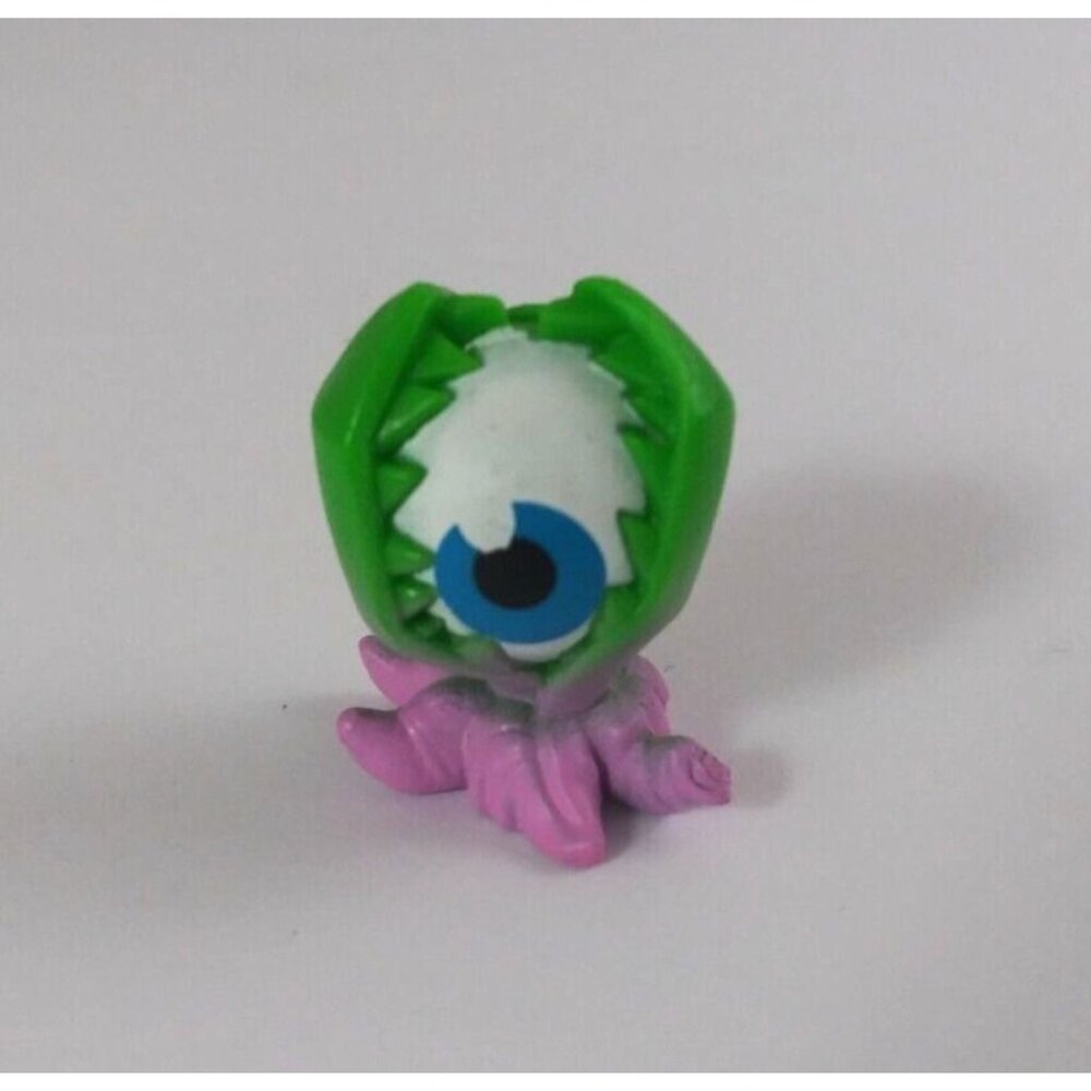 Spin Master Flush Force Mean Greens Series 1 Flushies Venus Eye Snap